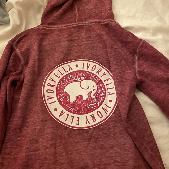 sweatshirt - Picture 2 of 2